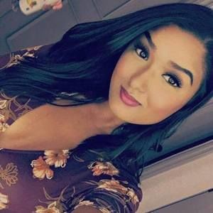 Meet your Posher, Nabeela