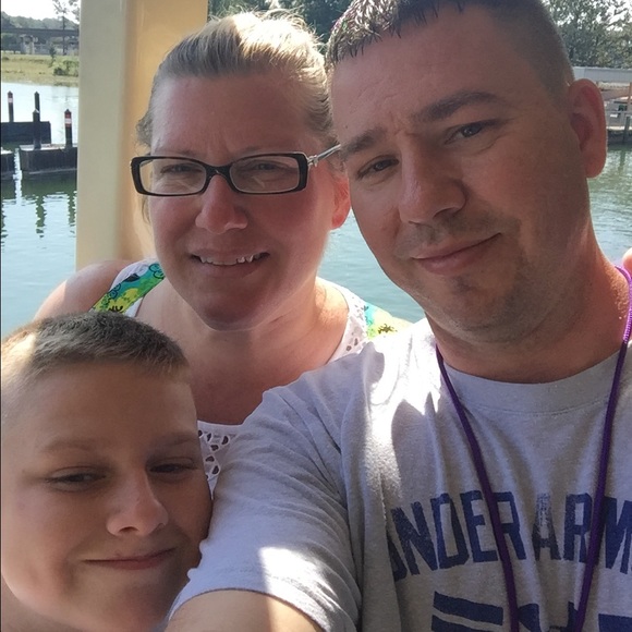 Meet your Posher, Charles - Picture 3 of 4