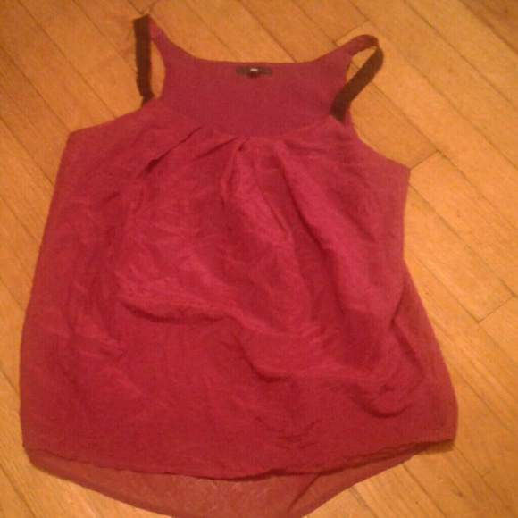 Woman's Gap top