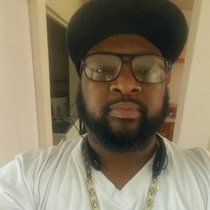 Meet your Posher, Phillip