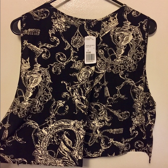Crop Top from F21 *NEVER WORN*