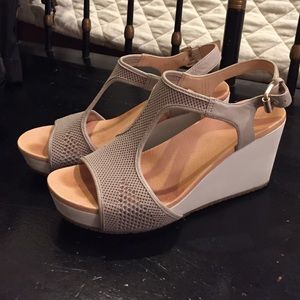 Original collection Dr. Scholl's wedges