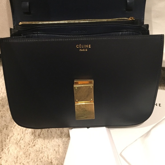 🚫SOLD🚫Celine Medium Box in navy - Picture 2 of 4