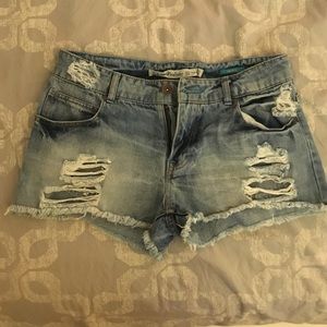 Zara jean ripped shorts
