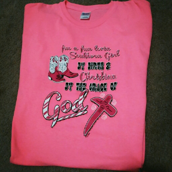 Women's hot pink T-shirt