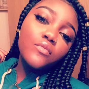 Meet your Posher, Lhadii