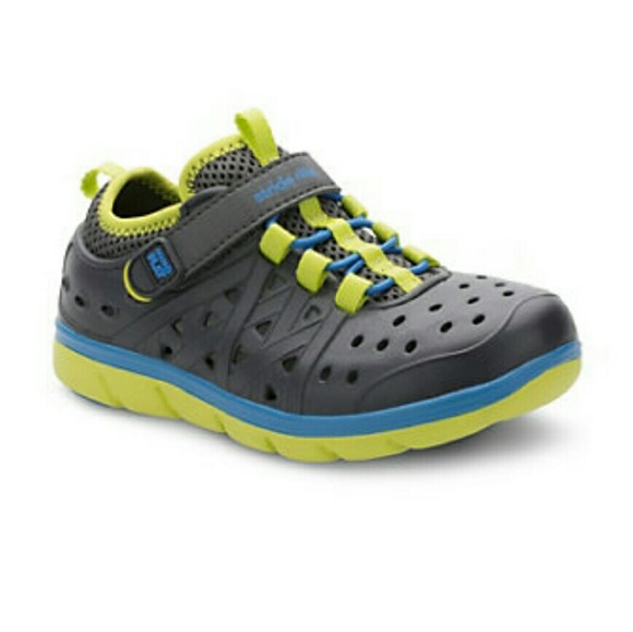 Phibian by Stride Rite