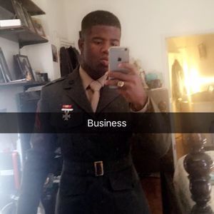 Meet your Posher, Marc l