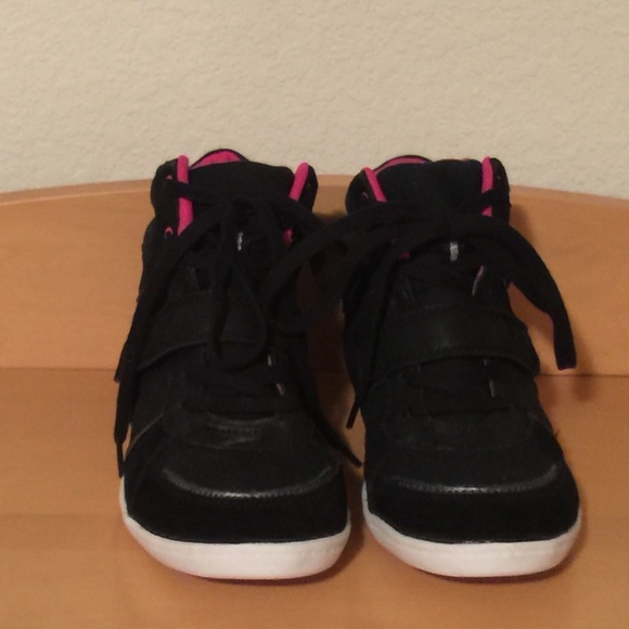 Mudd Sneaker Wedges
