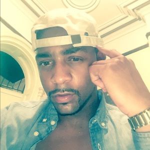 Meet your Posher, Donte