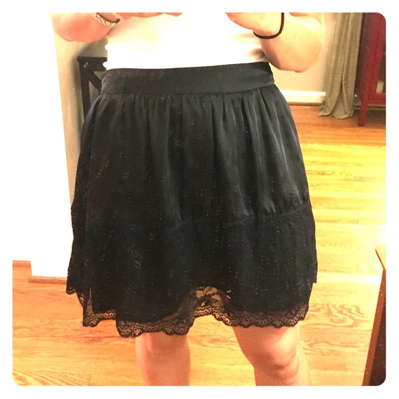 Black skirt, Lacey bottom