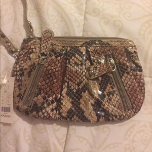 NY&Co wristlet