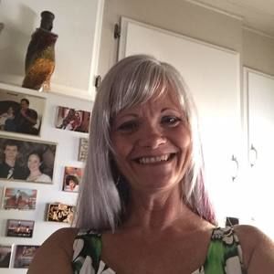 Meet your Posher, Paula