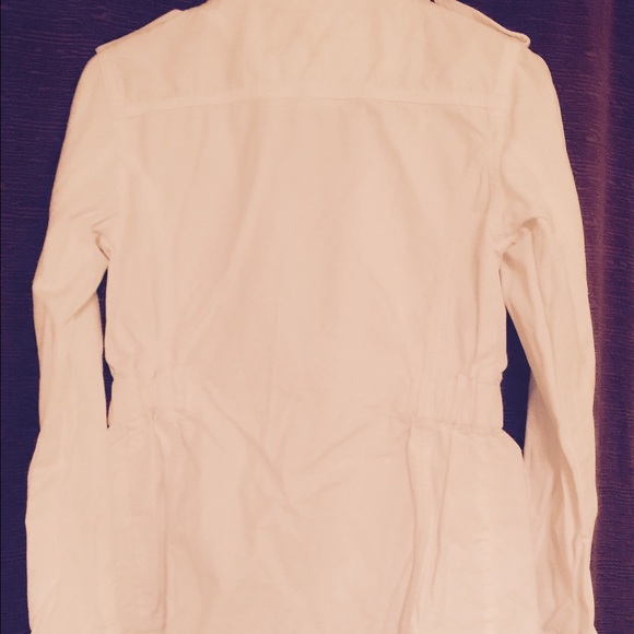 White jacket - Picture 2 of 2