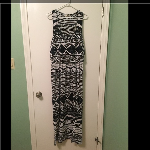 Derek Heart Dresses & Skirts - Tribal print, maxi dress