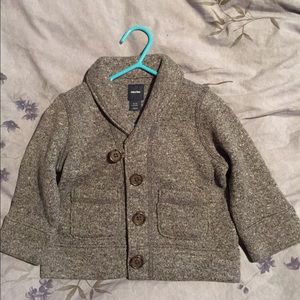 Baby gap sweater 6-12 months