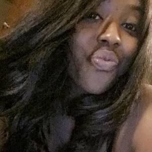 Meet your Posher, Janelle