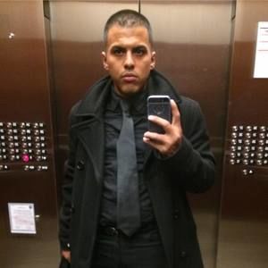 Meet your Posher, Emmanuel