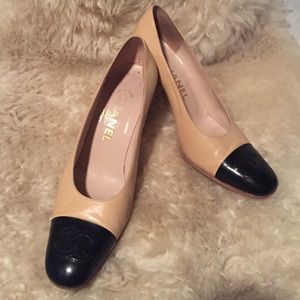 Classic Chanel vintage pumps