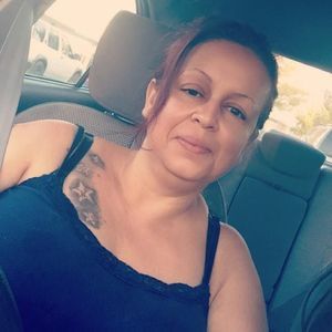 Meet your Posher, Claudia