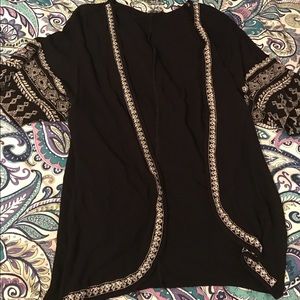 black and cream kimono
