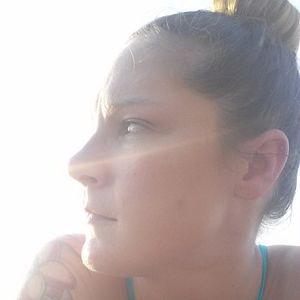 Meet your Posher, Leona