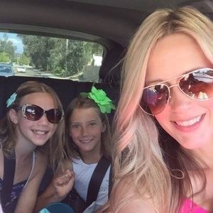 Meet your Posher, Liz