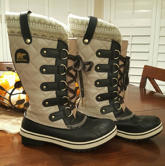 Sorel Torino Holiday Boot (Limited)