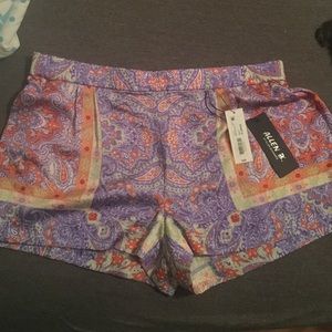 Allen B. Fashion Shorts NWT. Size XLarge