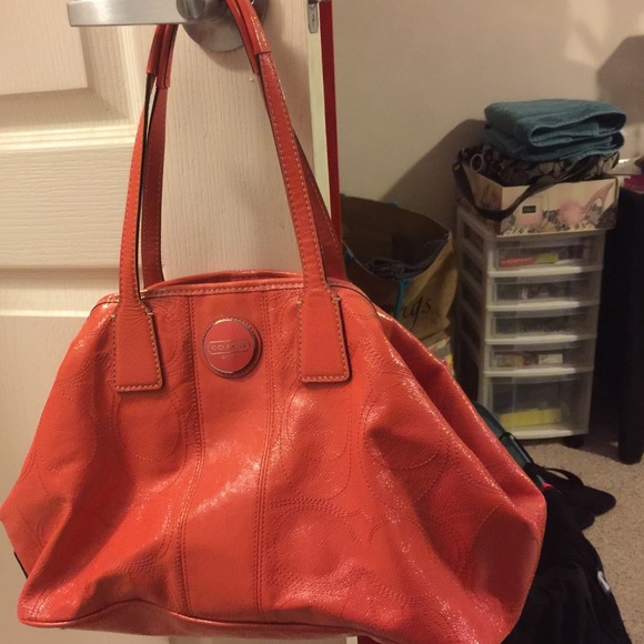 Gently used coach purse