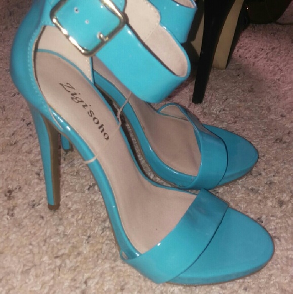 Brand new heels $50 or best offere
