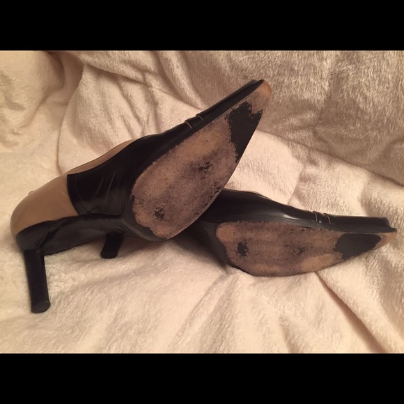 Well loves Prada shoes - Picture 4 of 8