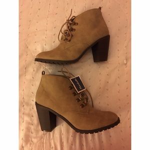 (SOLD) Suede lace up booties