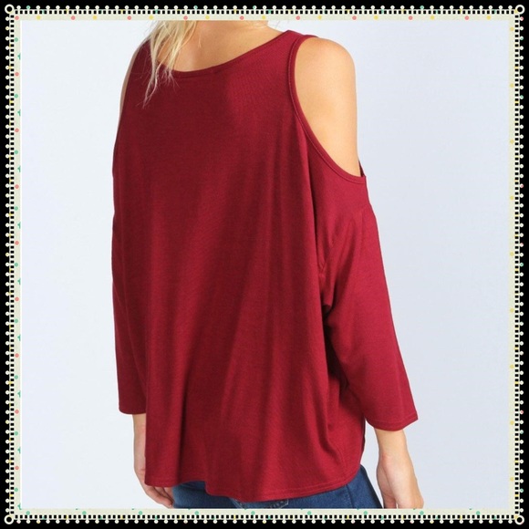 NWT🎀Soft & Stretchy Black Cold Shoulder Top🎀 - Picture 2 of 4