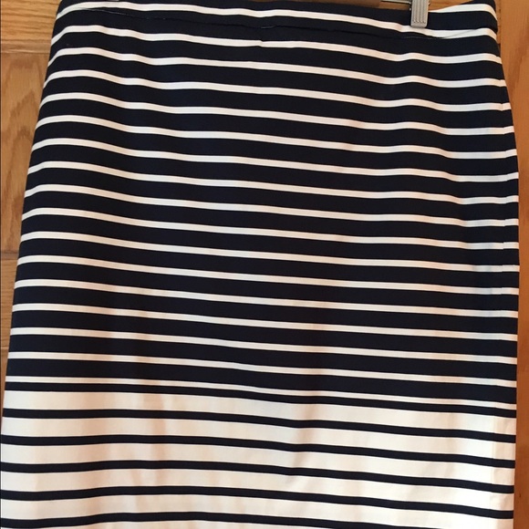 Navy and cream striped pencil skirt