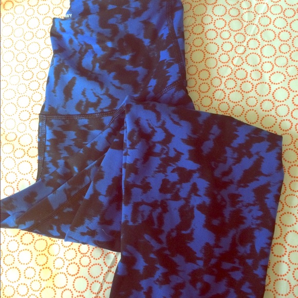 High-rise Compression Workout Leggings