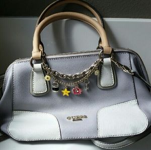 GUESS cute bag!