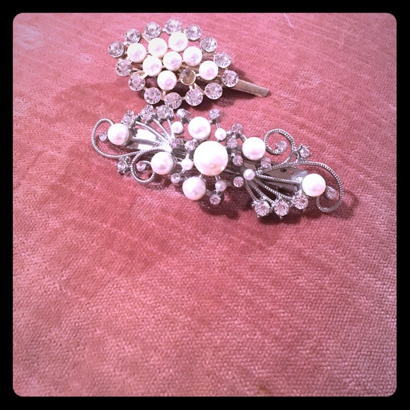 Diamond and pearl hairclips