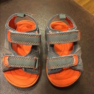 jumping beans baby sandals size 4