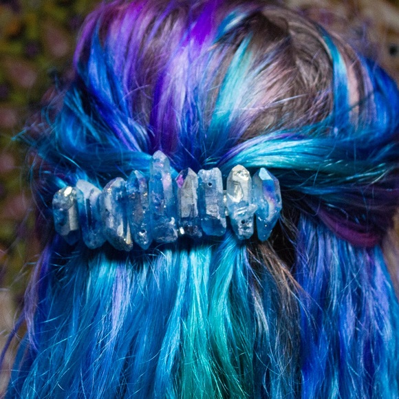 Light Blue Titanium Chunky Quartz Crystal Barrette - Picture 2 of 3