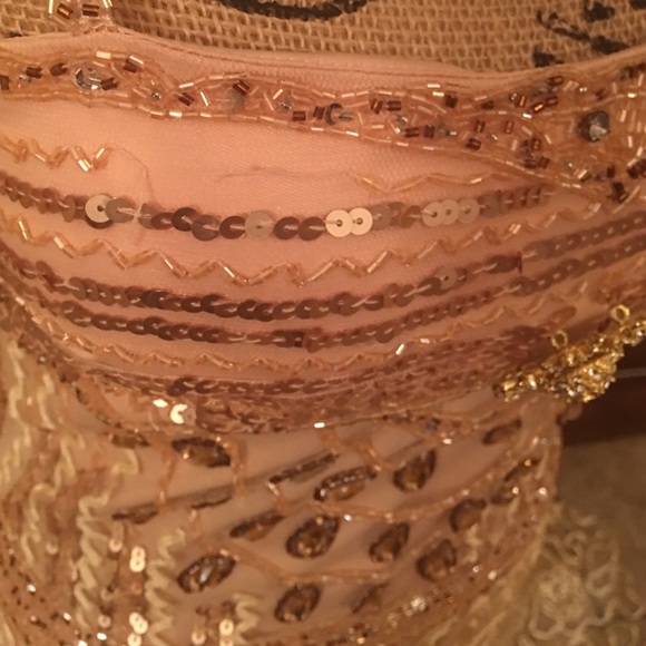❌SALE❌Gold beaded formal dress - Picture 2 of 8