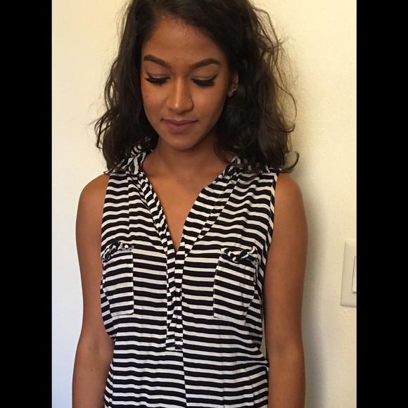 Striped two-toned tunic w. double front pockets