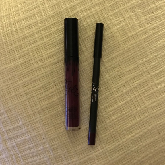 Kylie Lip Kit in Kourt K