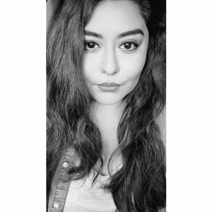 Meet your Posher, Andrea