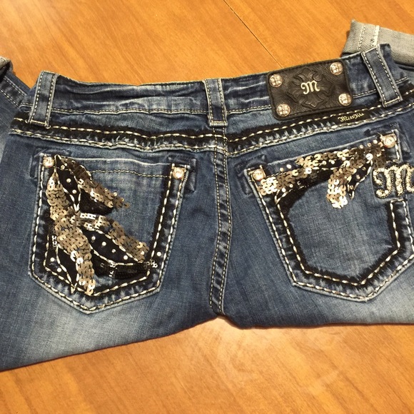 Miss me capris SOLD - Picture 2 of 4