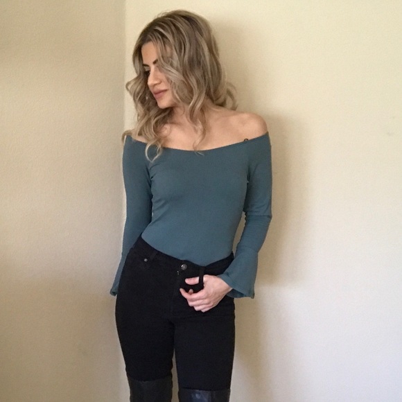 1M / 1L: Teal OTS Bodysuit - Picture 3 of 4