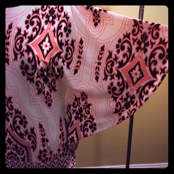 Pretty Print Dress - Picture 1 of 4