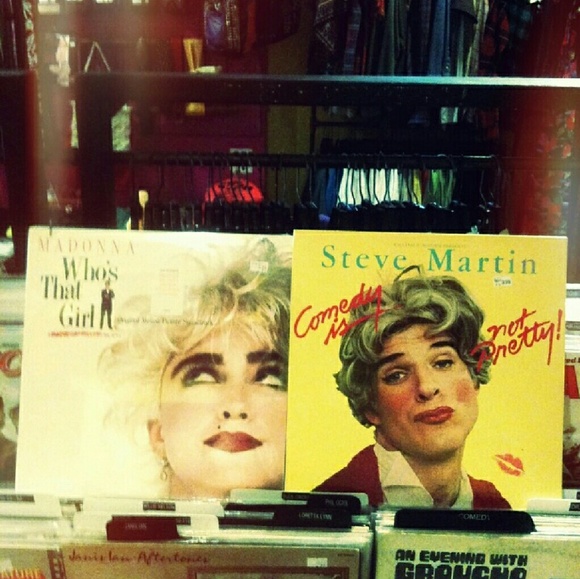 Meet your Posher, Jackie - Picture 3 of 4