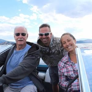 Meet your Posher, Kandi