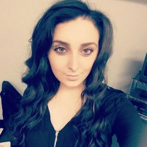 Meet your Posher, Nikki